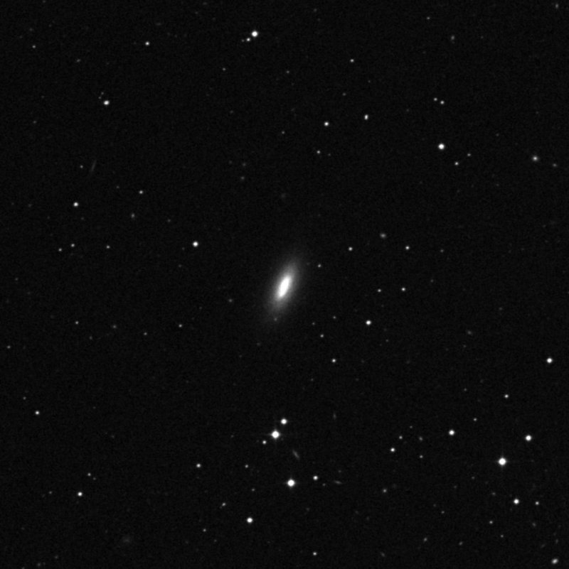 NGC 4338 - Zoom