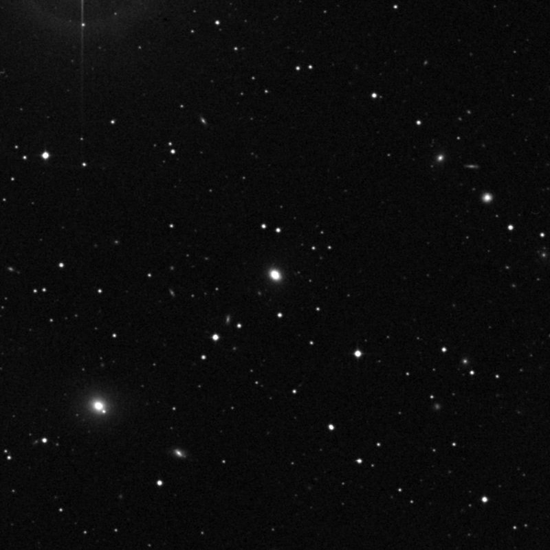 IC 988 - Zoom