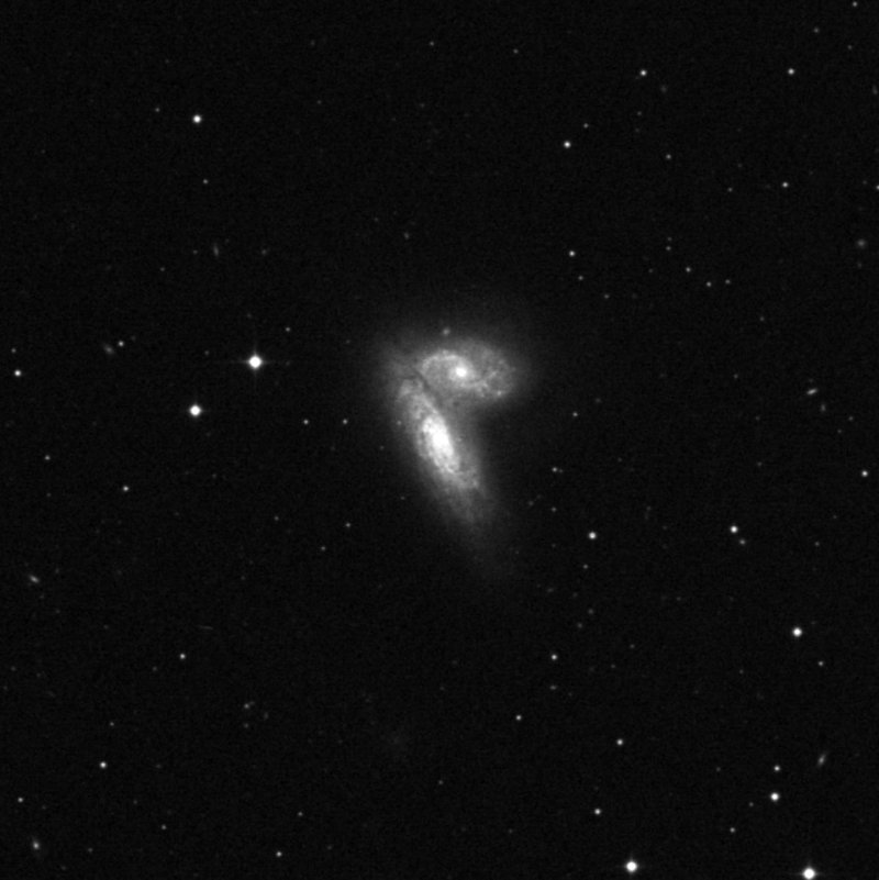 Galaxias de la Mariposa, Gemelos Siameses - Zoom