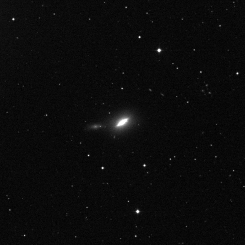 NGC 4638 - Zoom