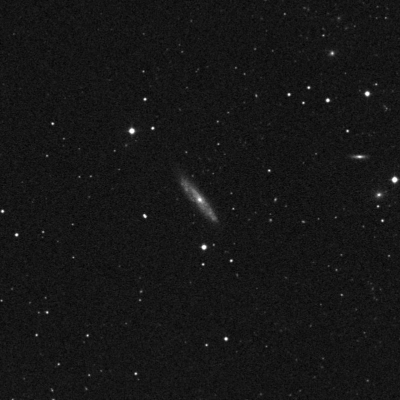 NGC 4693 - Zoom