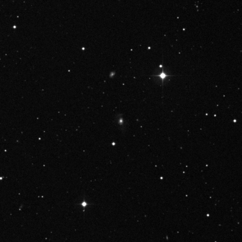 IC 1034 - Zoom