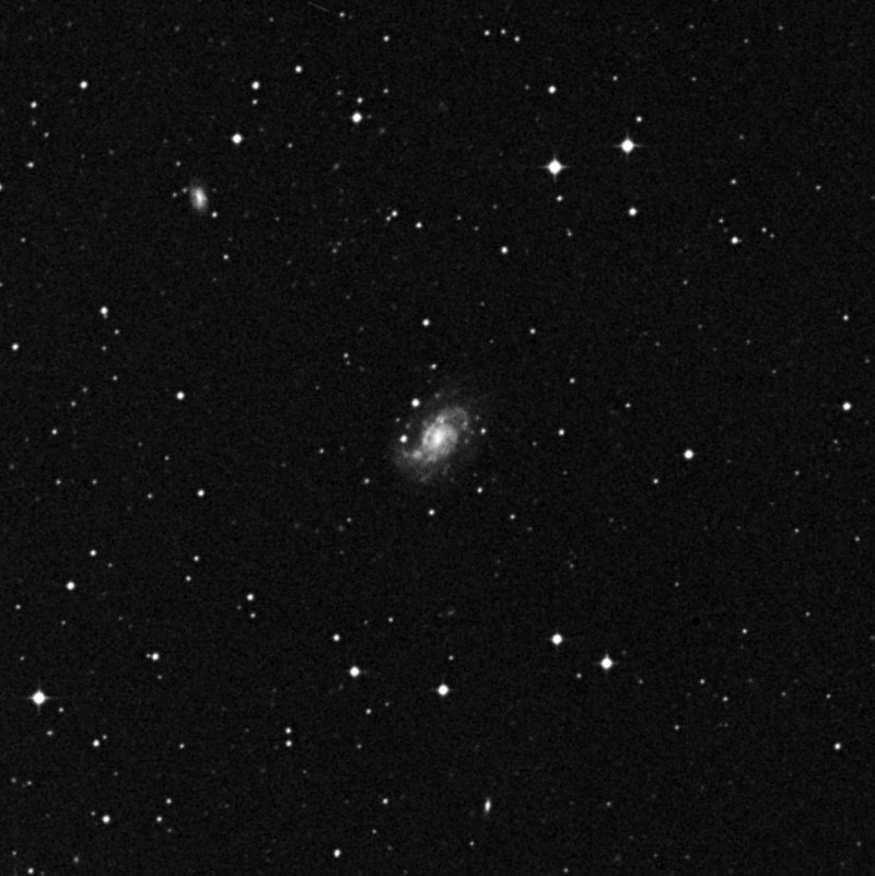 NGC 5105 - Zoom