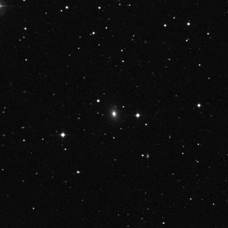 IC 1054 - Zoom