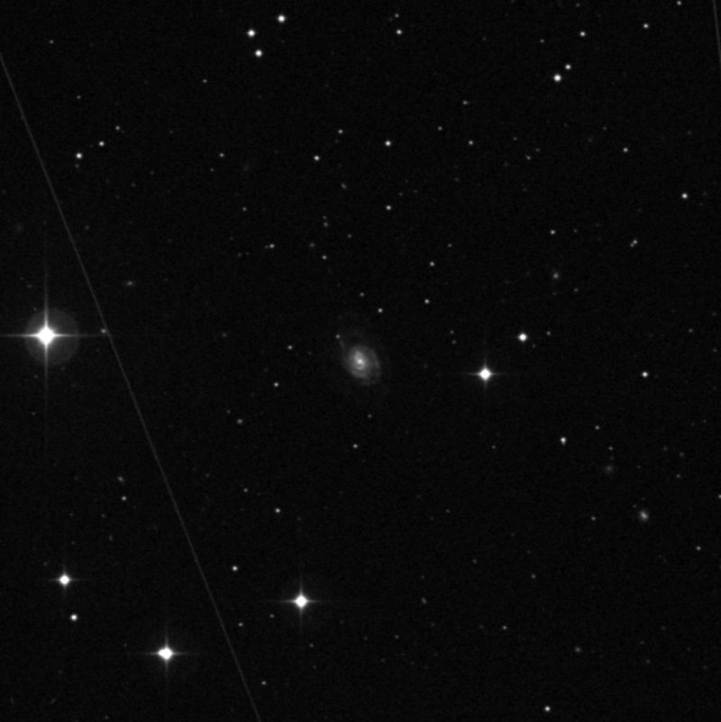 IC 1057 - Zoom