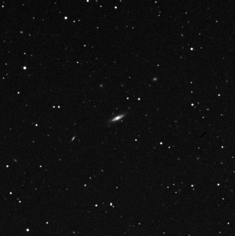 IC 1058 - Zoom