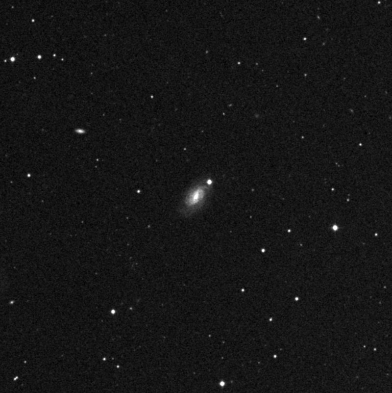NGC 5207 - Zoom