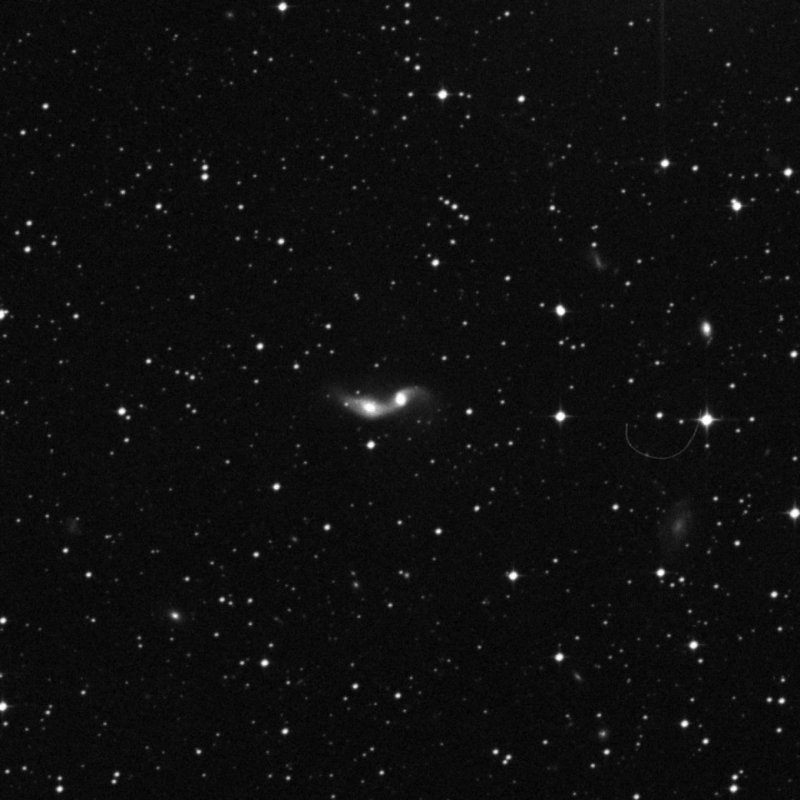 NGC 5215 - Zoom