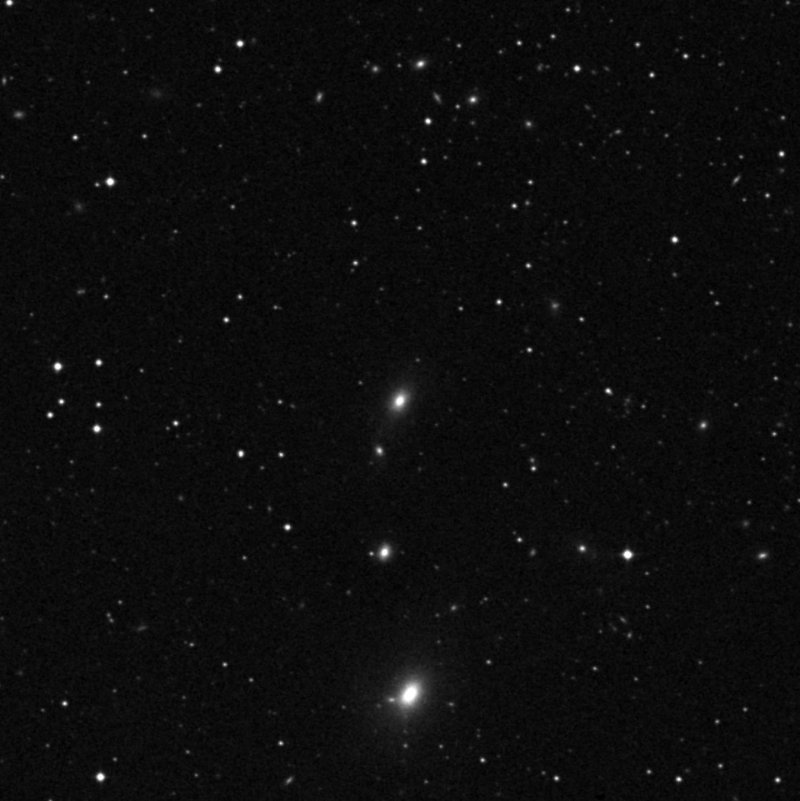 IC 1072 - Zoom
