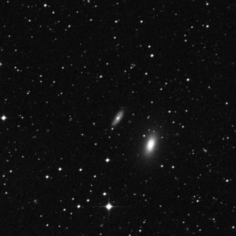 IC 1081 - Zoom