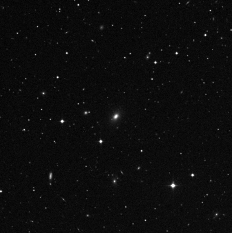 IC 1089 - Zoom