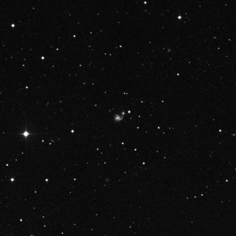 IC 1095 - Zoom