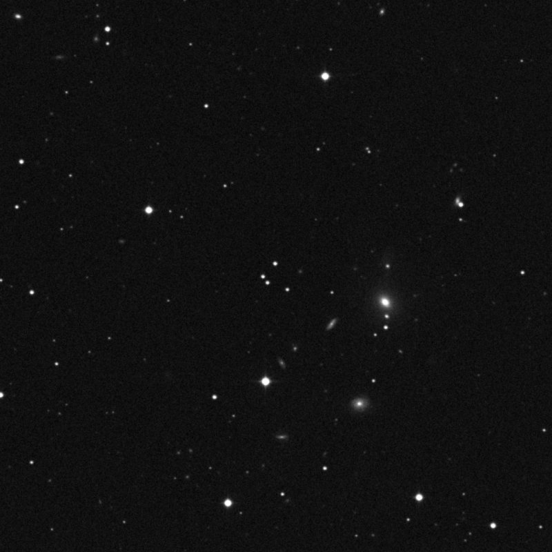 NGC 5571 - Zoom