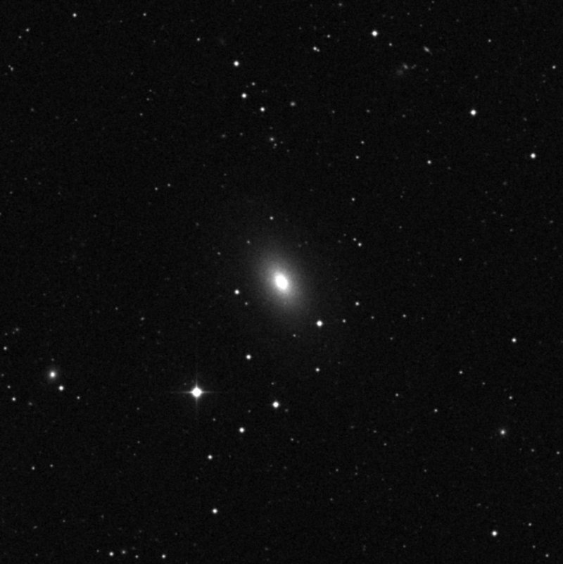 NGC 5582 - Zoom