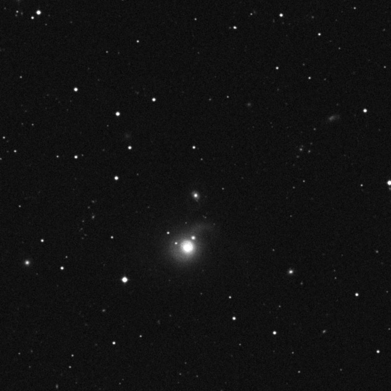 NGC 5613 - Zoom