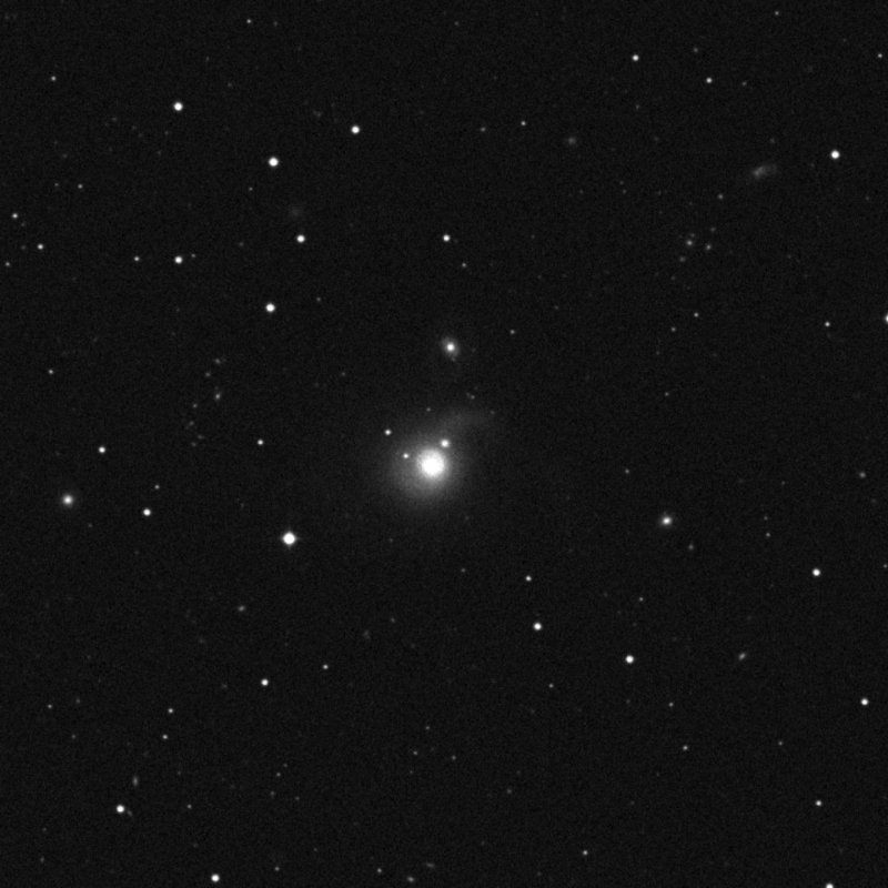 NGC 5615 - Zoom