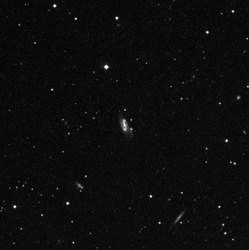 NGC 5661 - Zoom