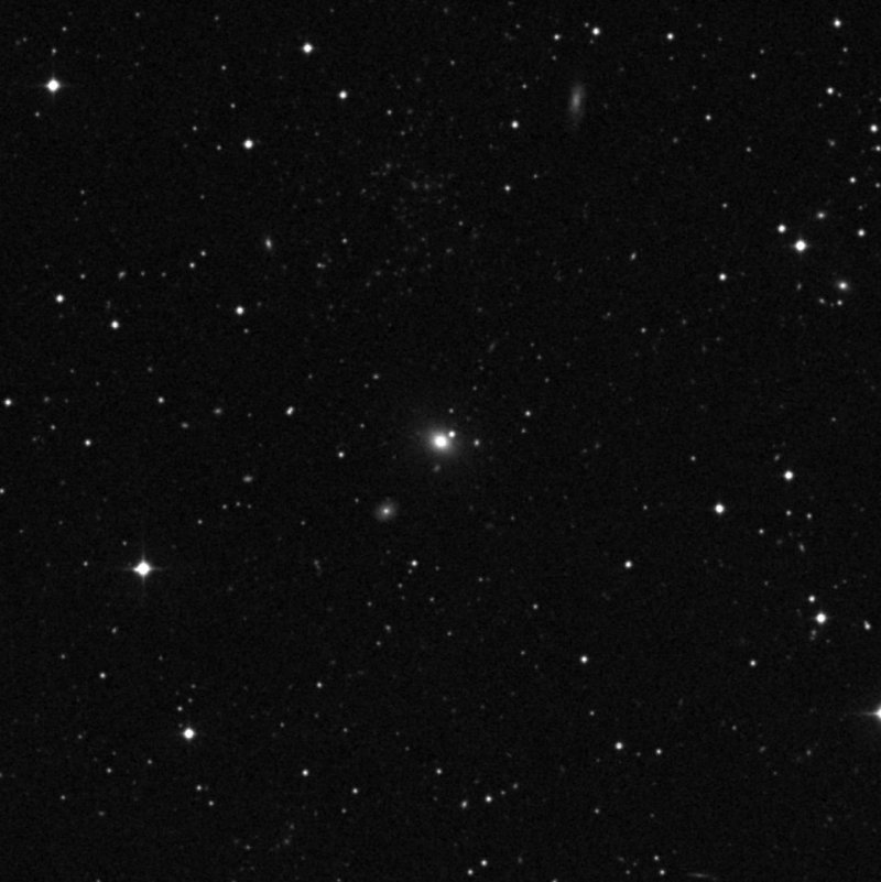 IC 1121 - Zoom