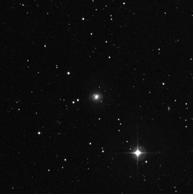NGC 5902 - Zoom