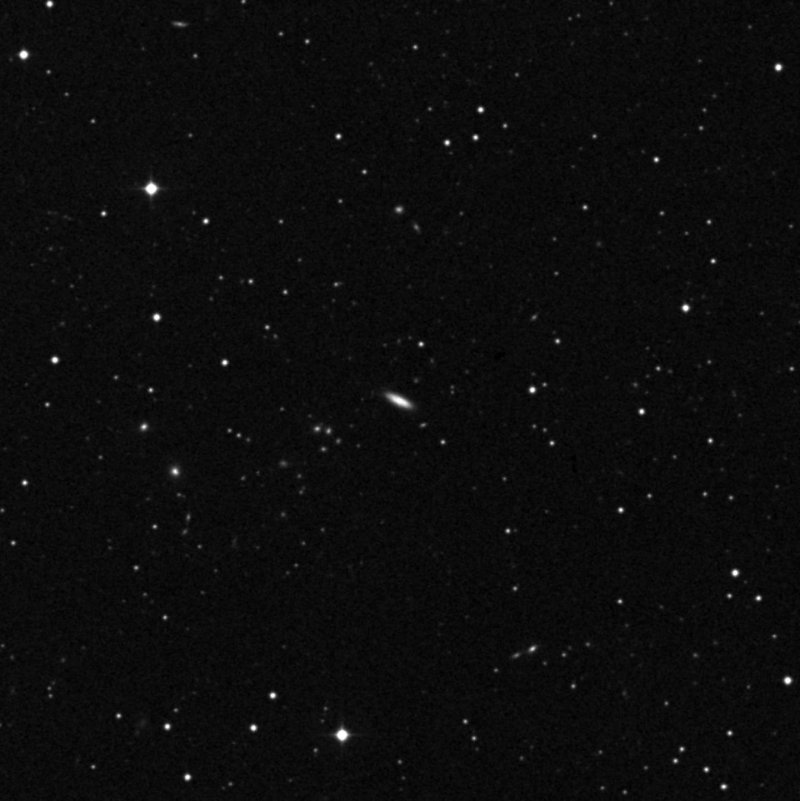 IC 1135 - Zoom