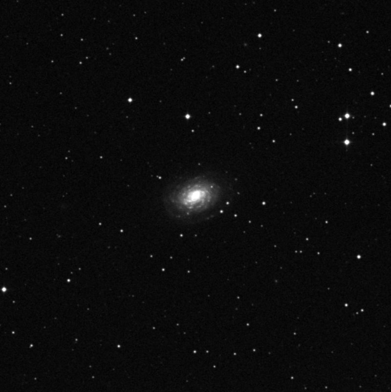 Galaxia del Ojo de la Serpiente - Zoom
