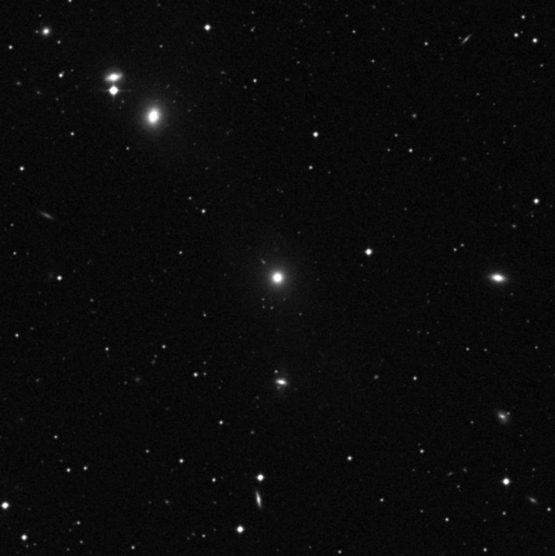 IC 1152 - Zoom
