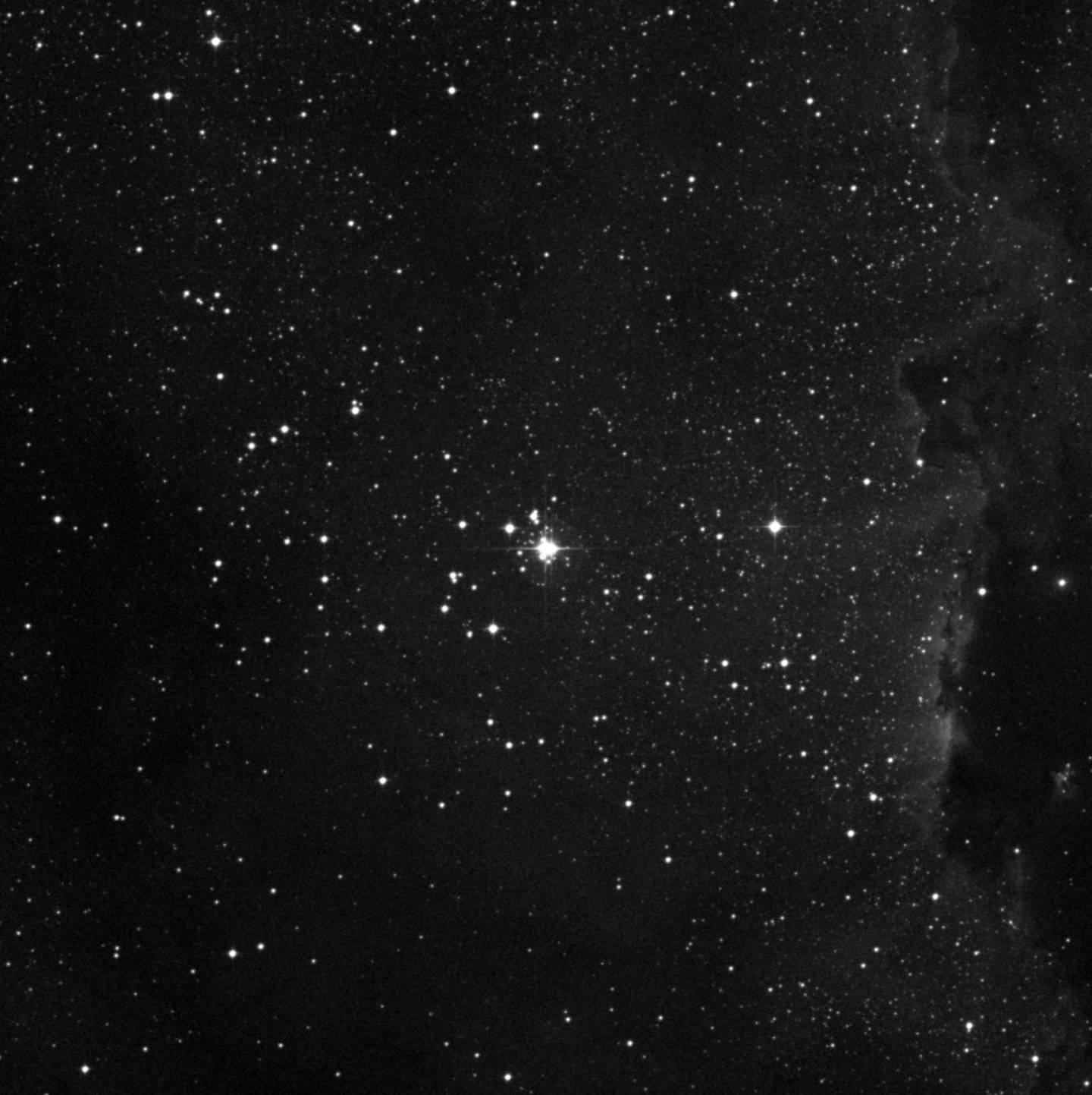 NGC 6193 - Cúmulo de la Trompa