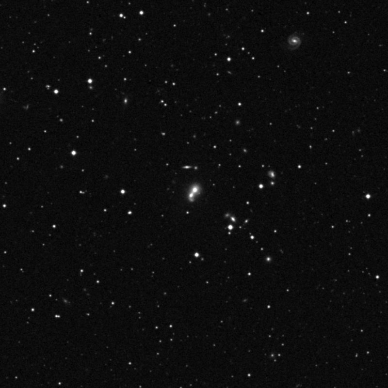 IC 1165 - Zoom