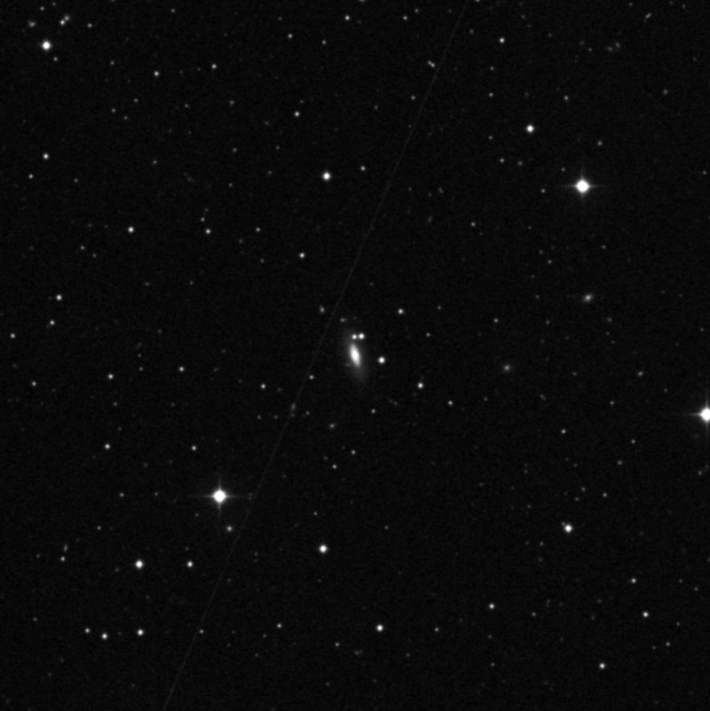 IC 1214 - Zoom