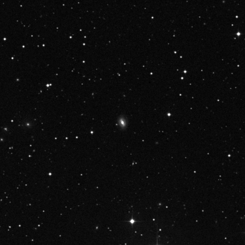 IC 1223 - Zoom