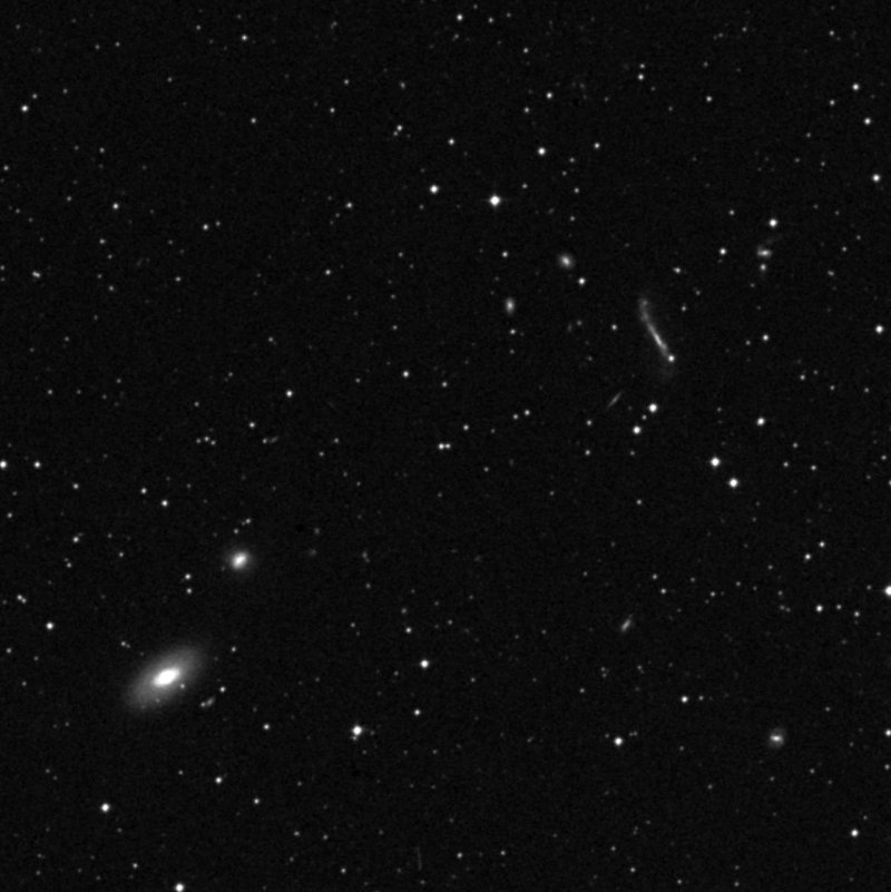 IC 1238 - Zoom