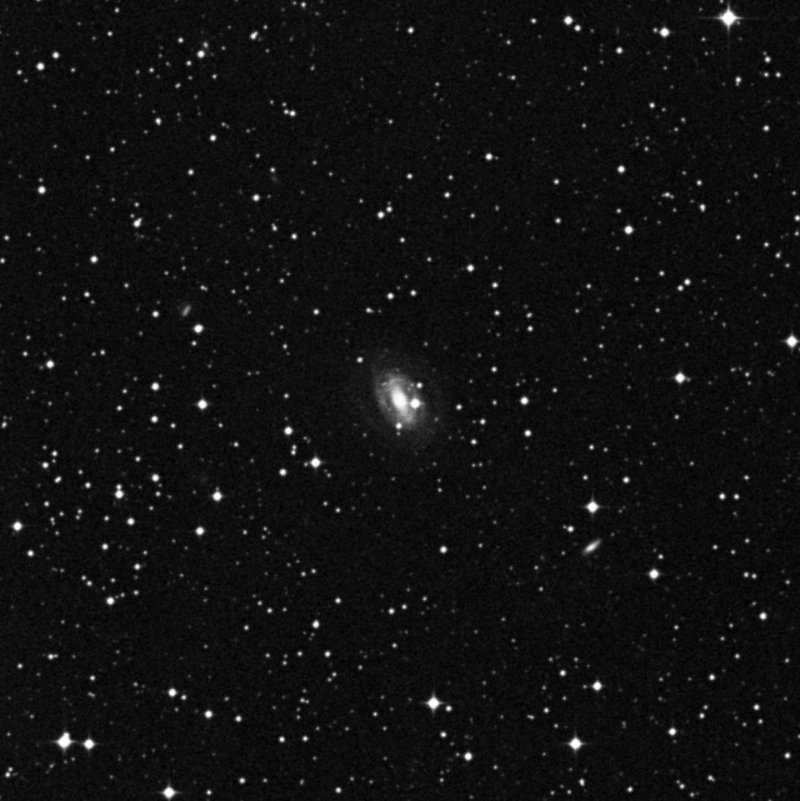 IC 1313 - Zoom