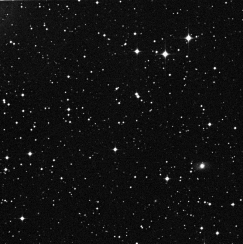 IC 1323 - Zoom