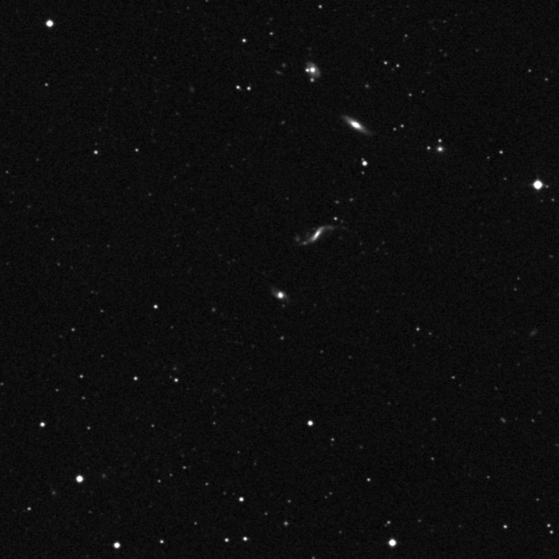 Arp 33 - Zoom