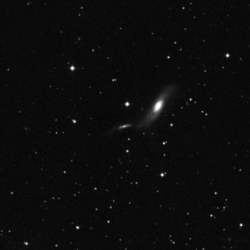 Arp 89 - Zoom