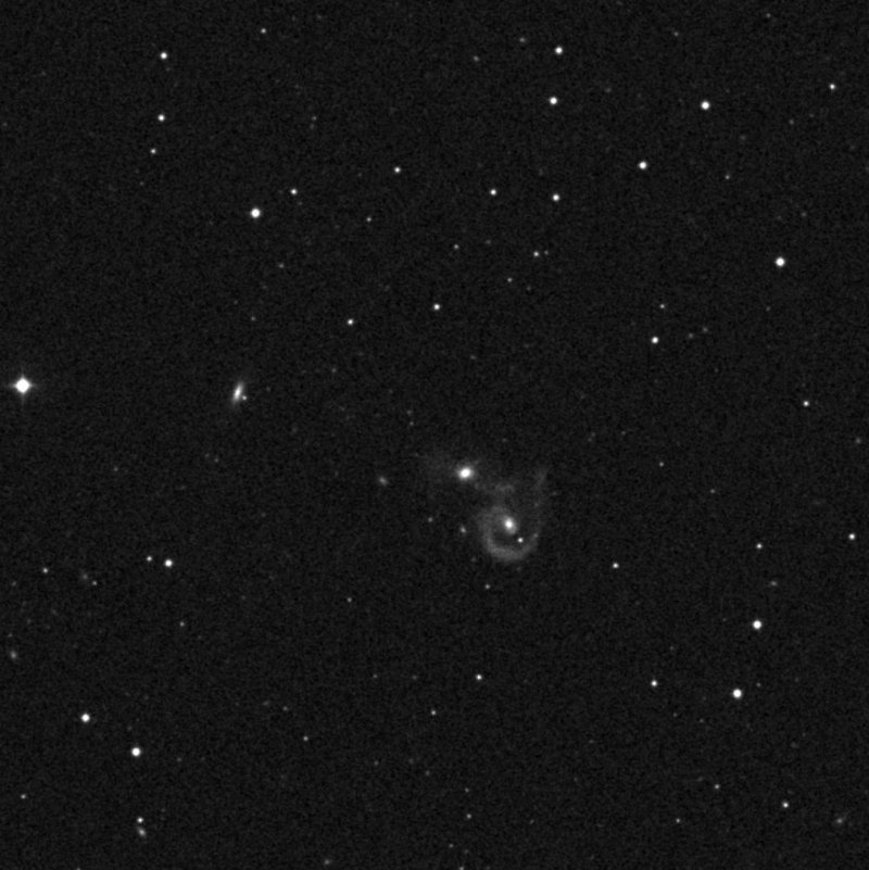 Arp 107 - Zoom
