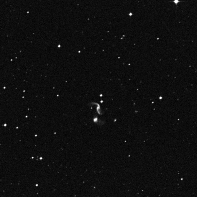 Arp 256 - Zoom