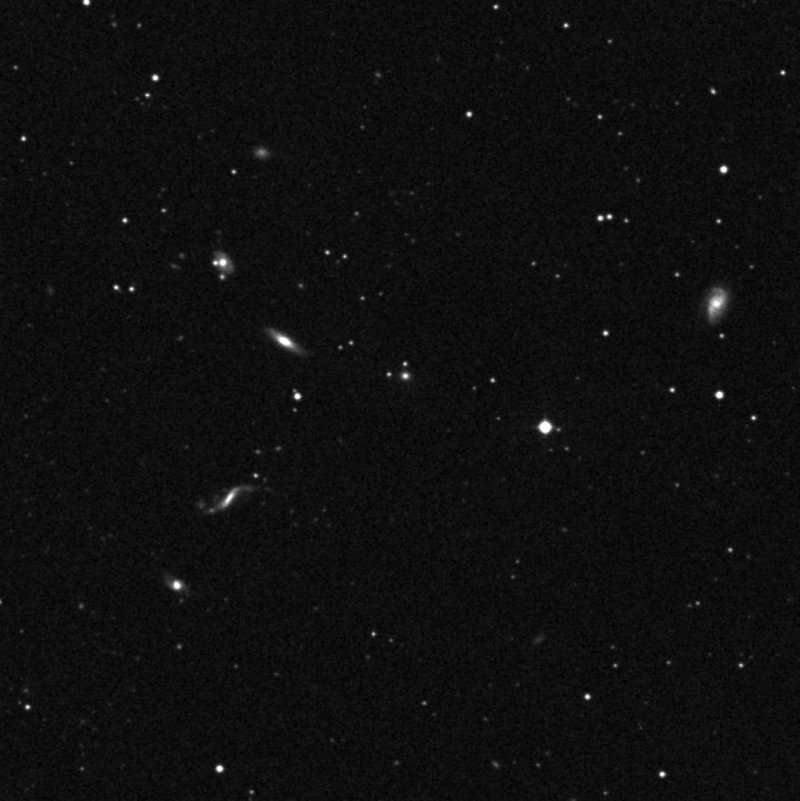 Arp 326 - Zoom