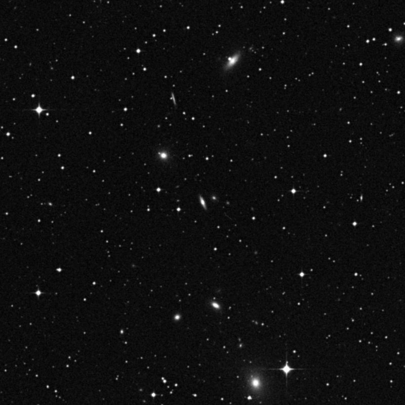IC 1351 - Zoom