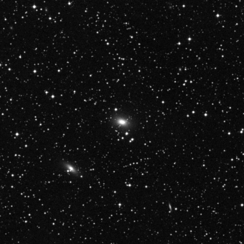 IC 1392 - Zoom