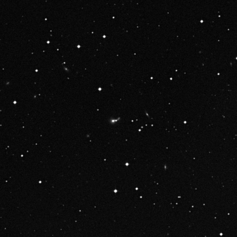 IC 143303 - Zoom