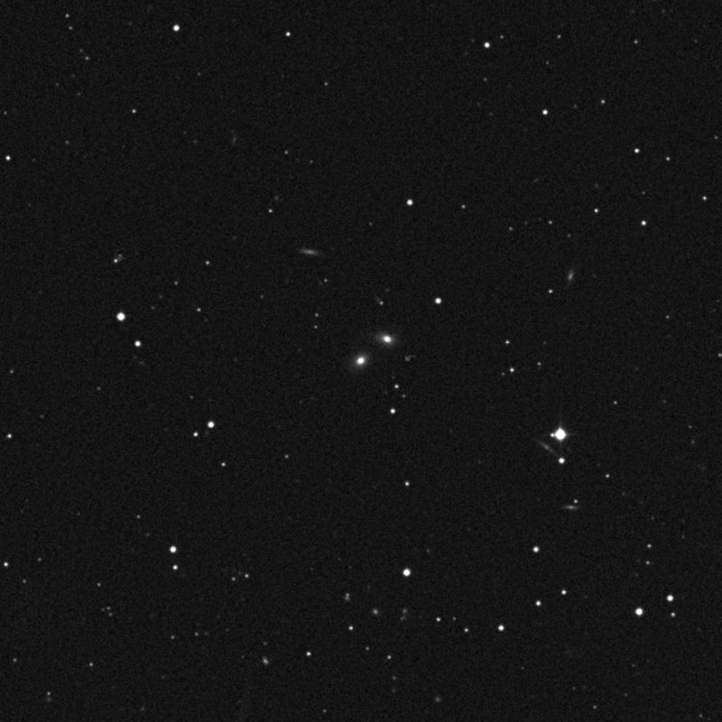 IC 1519 - Zoom