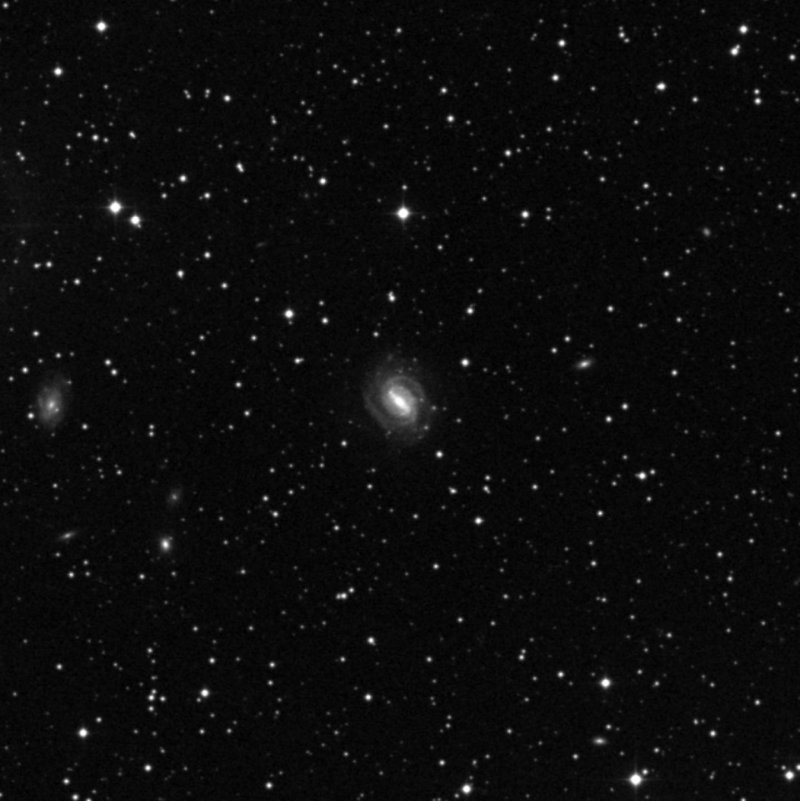 IC 1525 - Zoom