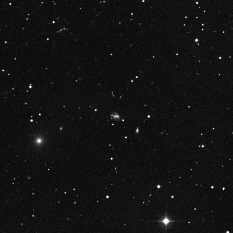 IC 1542 - Zoom