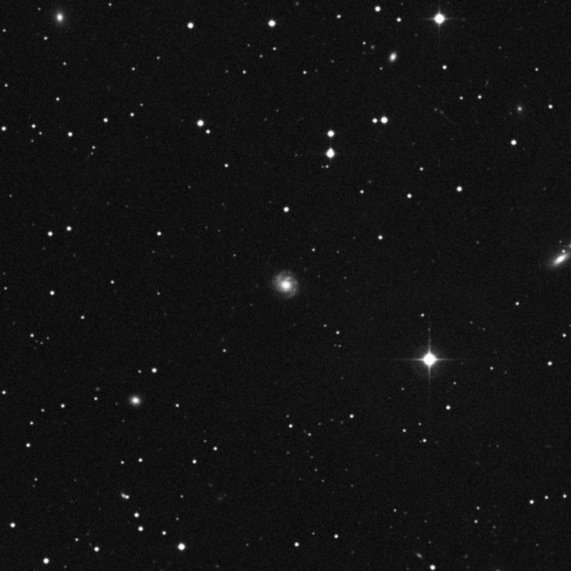 IC 1543 - Zoom