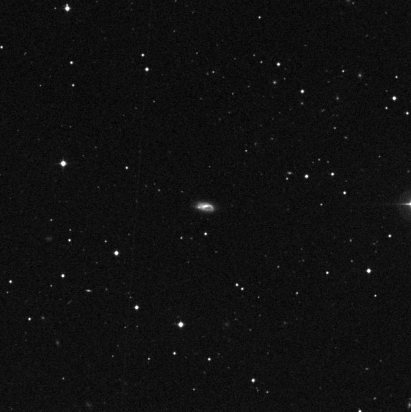 IC 1564 - Zoom