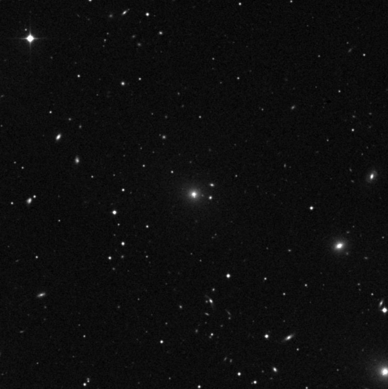 IC 1568 - Zoom