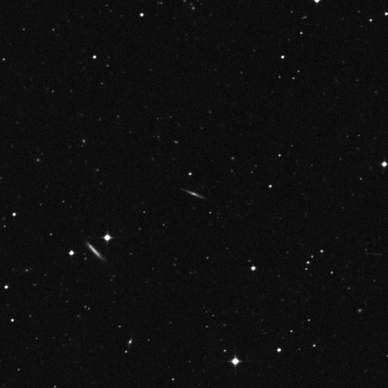 IC 1573 - Zoom