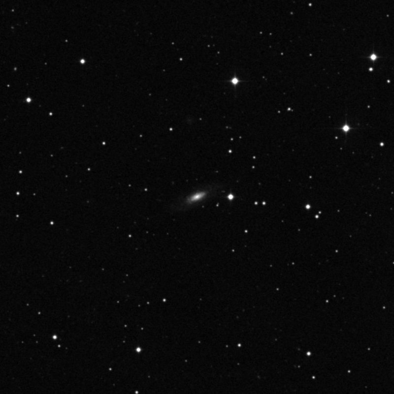 IC 1596 - Zoom