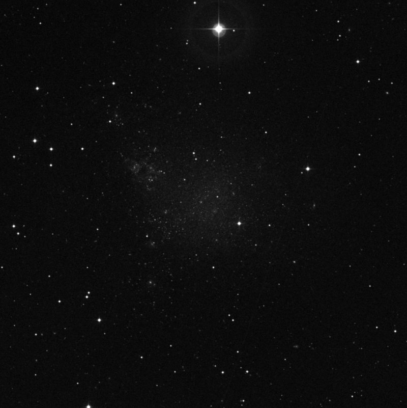 IC 1613 - Zoom
